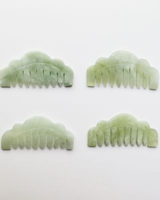 The Jade Massaging Comb