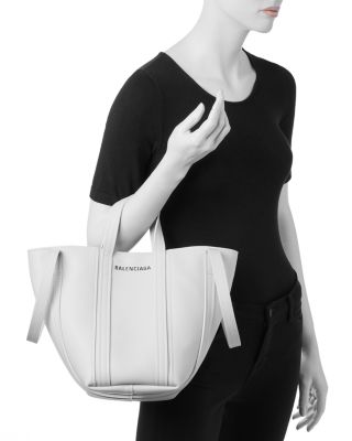 tote balenciaga