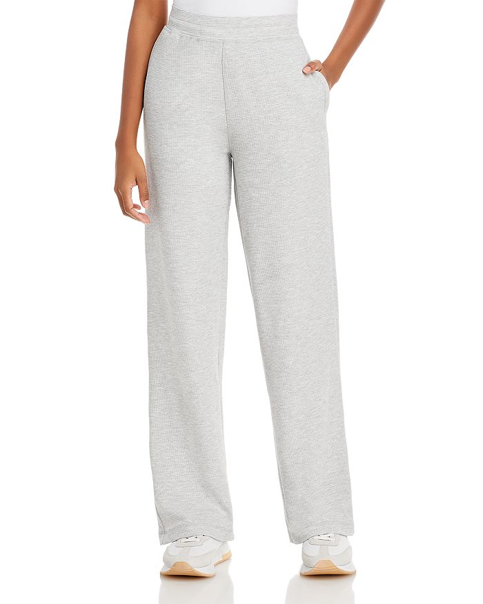 Alo Yoga Women's Sweatpants, Bone, Extra Extra Small : : Clothing,  Shoes & Accessories