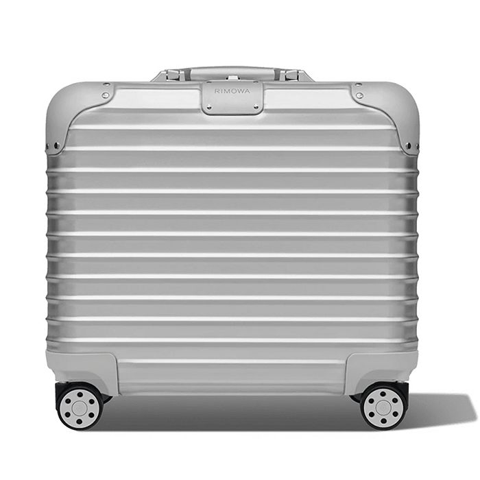 Rimowa Unique Luggage Customization Service Review