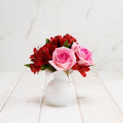 Hibiscus Glass White Small Fluted Vase