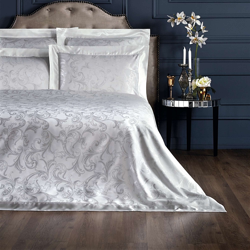Togas House Of Textiles Perseus Duvet Cover, King In White