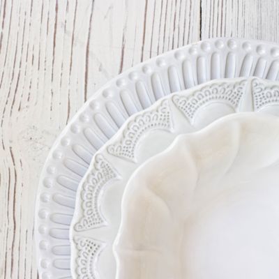 Incanto Ruffle Stoneware Dinnerware