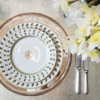 Constance Dinner Collection