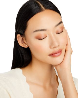 Heart Stud Earrings in 14K Yellow Gold 