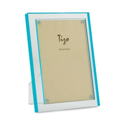 Double Border Lucite Frame, 5&amp;quot; x 7&amp;quot;