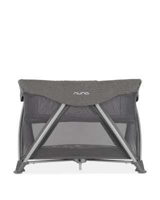 SENA™ aire Play Yard & Travel Crib + SENA™ series changer