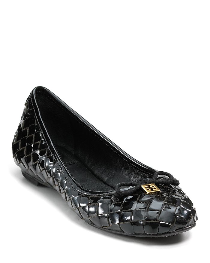 Tory burch hotsell flats bloomingdales