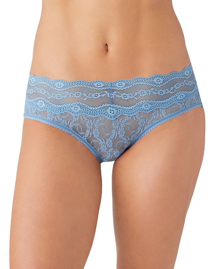 B.TEMPT'D BY WACOAL B.TEMPTD BY WACOAL LACE KISS HIPSTER