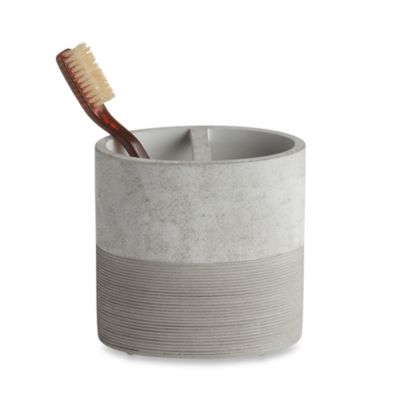 City Line Toothbrush Holder