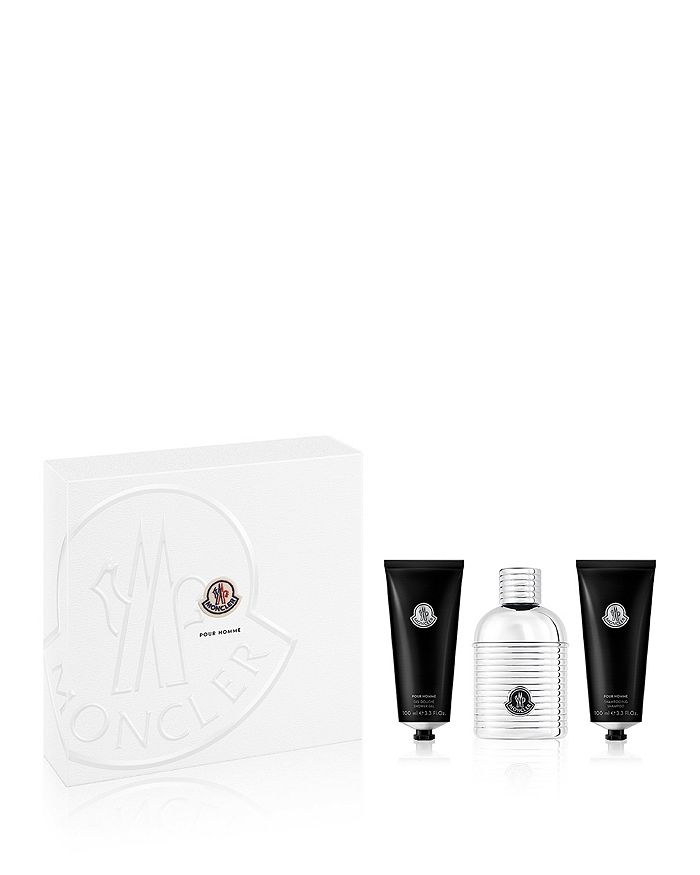 Valentino Voce Viva Perfume Gift Set ($241 value)