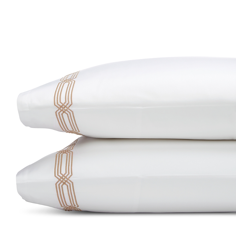 Hudson Park Collection Italian Tivoli Embroidered Standard Pillowcase, Pair - Exclusive In Champagne