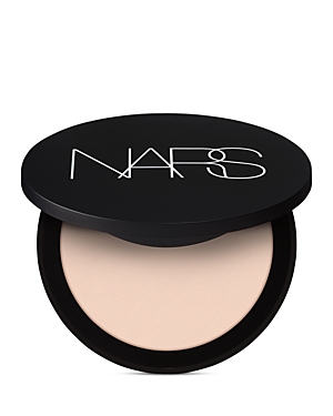Shop Nars Soft Matte Advanced Perfecting Powder In Cliff (very Light To Light With Neutral Tone)
