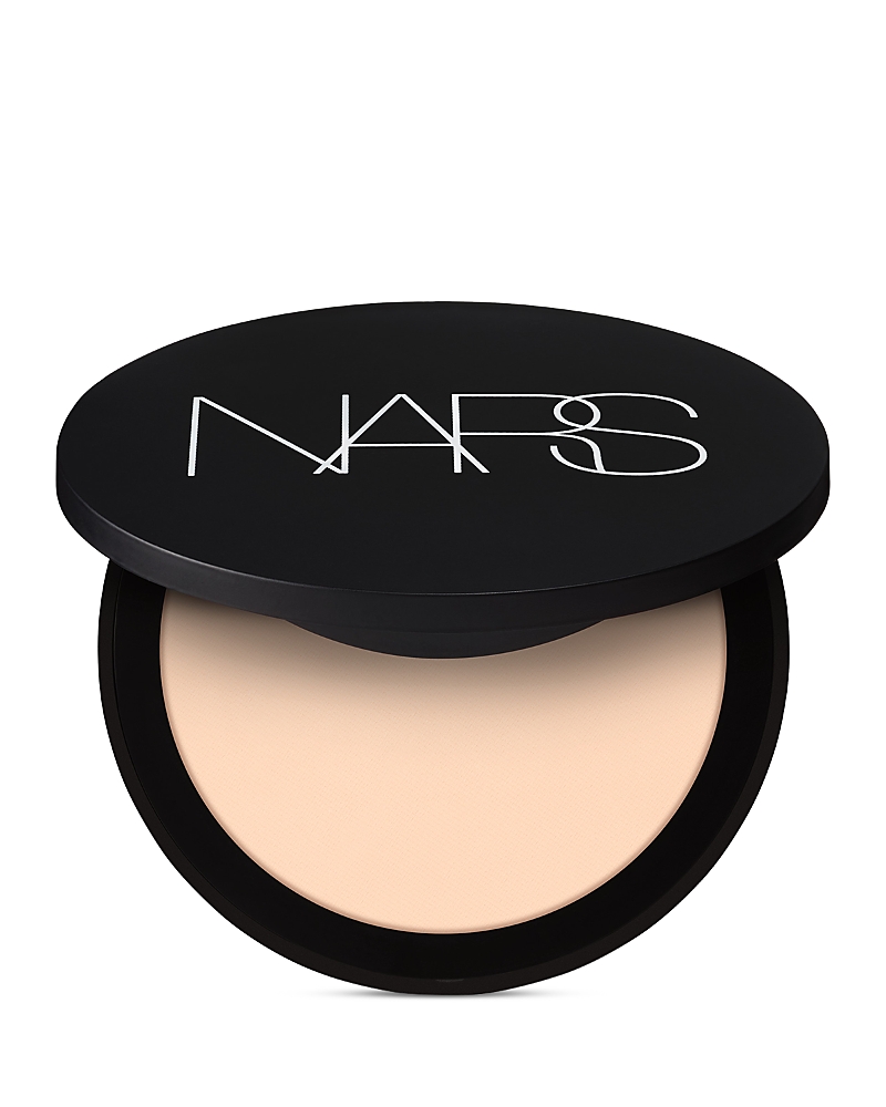 Nars Soft Matte Advanced Perfecting Powder Cove 0.31 oz / 9 G In Cove (light With Warm Tone)