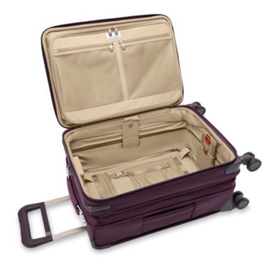 Baseline Essential Carry On Spinner Suitcase