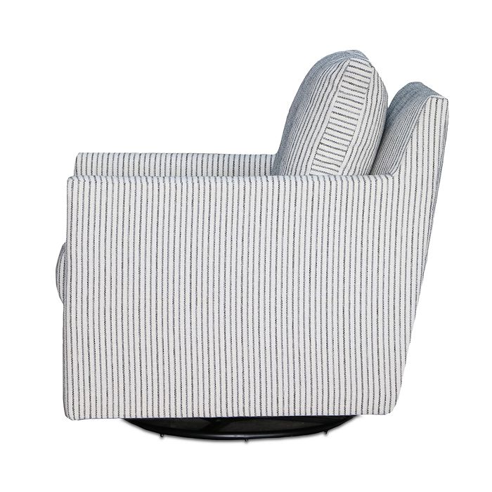 Shop Max Home Hannah Swivel Chair In Poofla