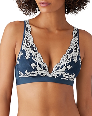 Wacoal Instant Icon Bralette In Sargasso Sea/ Egret