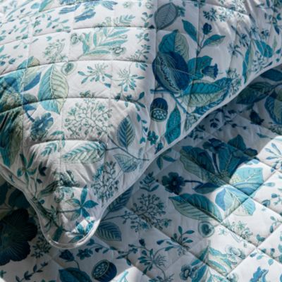 Pomegranate Quilted Standard Sham