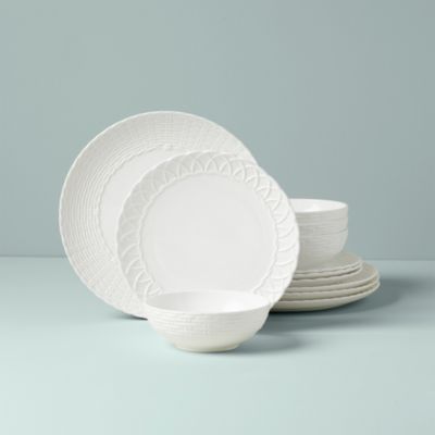 Wicker Creek 12 Piece Dinnerware Set