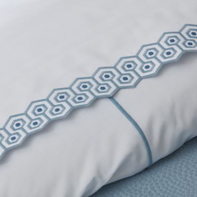 Felix Bedding Collection
