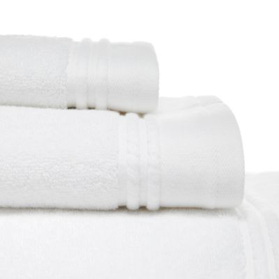 Aura Towels