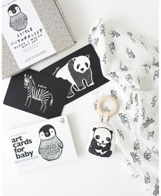 Little Naturalist Baby Animals Gift Set - Ages 0-12 Months