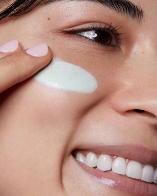 SOS Color Correcting & Hydrating Makeup Primer - Green 1 oz.