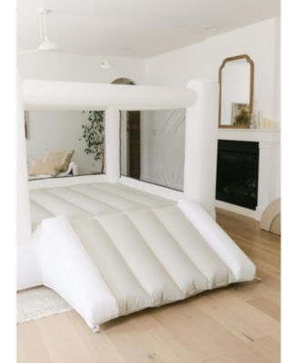 Tumble Bounce House - Ages 3-8 Years