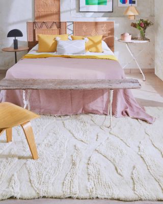 Africa Enkang Area Rug, 6'7" x 9'10"