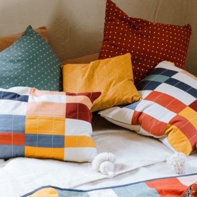 Multi Check Lumbar Pillow