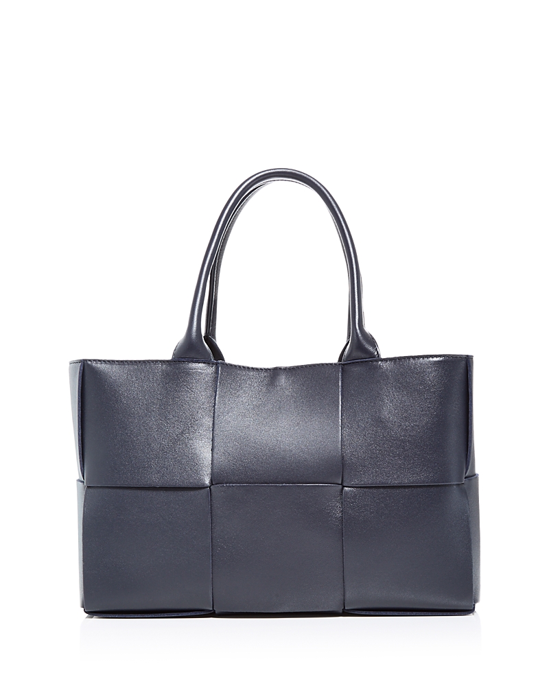 Bottega Veneta Arco Small Leather Shoulder Bag In Space
