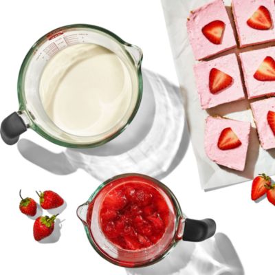 2-Cup Glass Measuring Cup