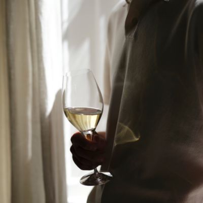 Intermezzo Balance Gold Wine Glass, Set of 2 - Exclusive