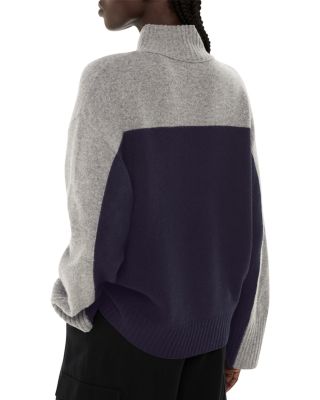 Wool Color Blocked Turtleneck Sweater