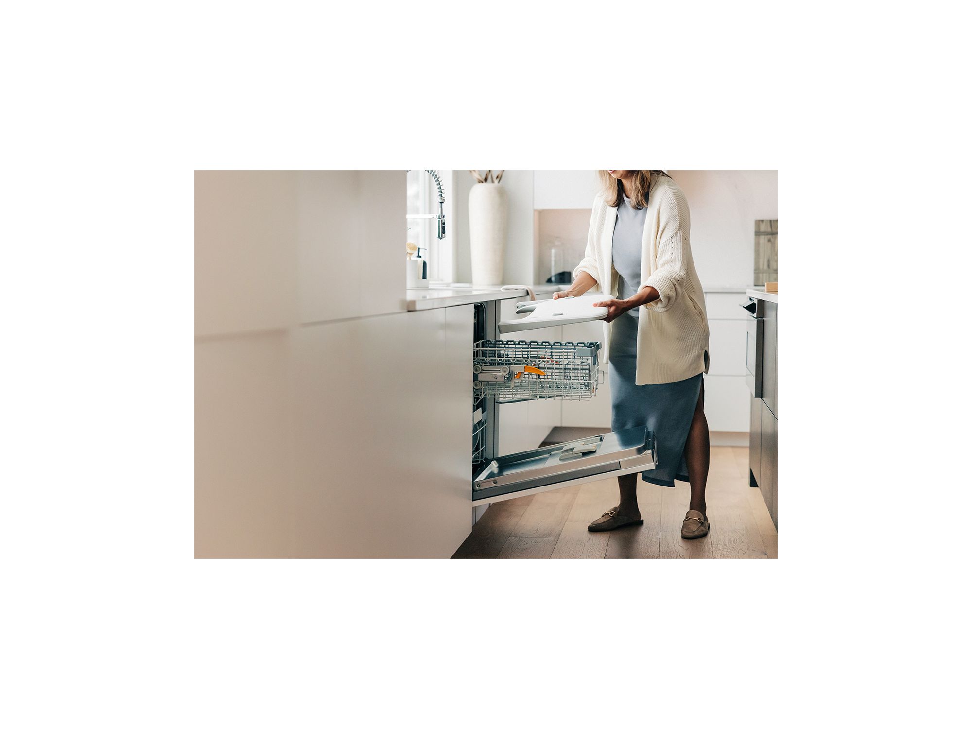 Ciro High Chair — Image 17