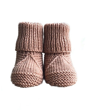 Shop Sevim Handmade Unisex Booties - Baby In Coral