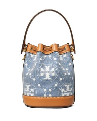【Tory Burch】 MINI T MONOGRAM DENIM BUCKET BAG ◆国内発送◆ T Monogram Denim Mini Bucket Bag: Women's Handbags
