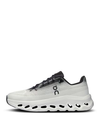 Men&#39;s Cloudtilt Sneakers in Black/Ivory