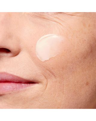 Super Restorative Day Moisturizer SPF 15 Sunscreen 1.7 oz.