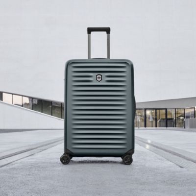 Airox Advanced Medium Spinner Suitcase