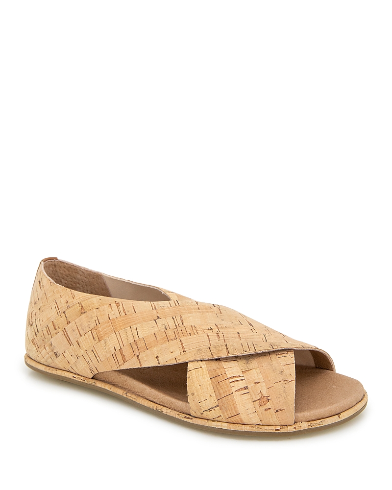 GENTLE SOULS BY KENNETH COLE GENTLE SOULS BY KENNETH COLE WOMEN'S LANIEY SLIP ON CRISSCROSS SANDALS