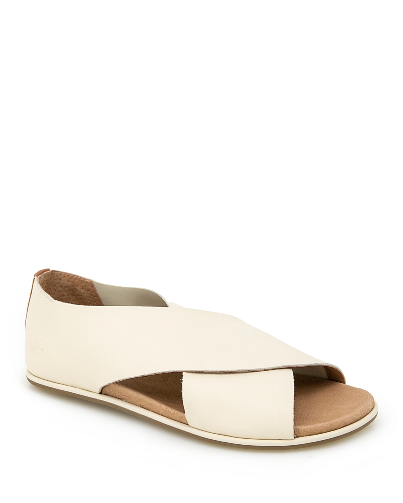 GENTLE SOULS BY KENNETH COLE GENTLE SOULS BY KENNETH COLE WOMEN'S LANIEY SLIP ON CRISSCROSS SANDALS