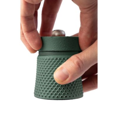 Cast Iron Pepper Mill, 3"