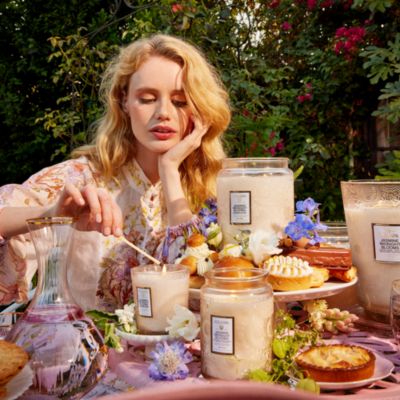 Jasmine Midnight Blooms Classic Candle, 9 oz.