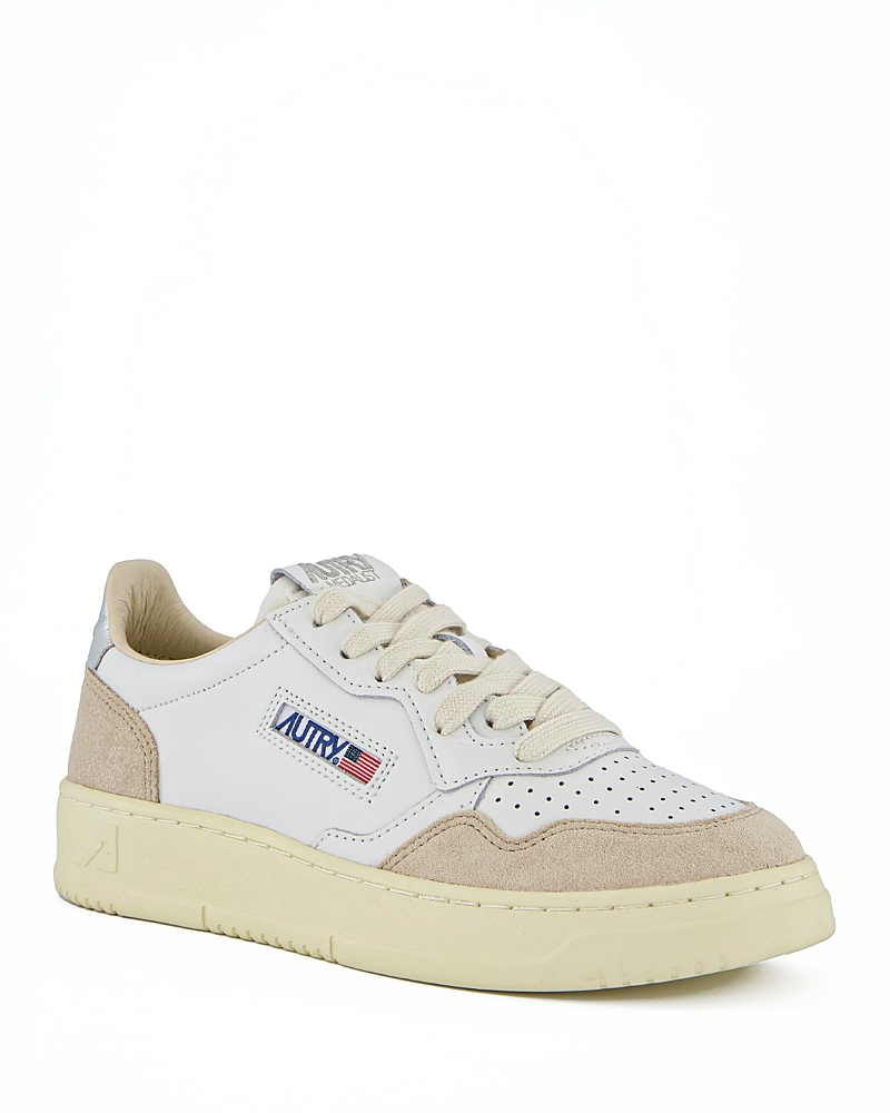 Autry Low Top Sneakers In Calf Leather And Suede In White/silver