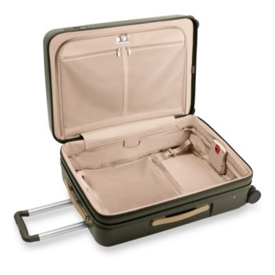 Sympatico Medium Expandable Spinner Suitcase
