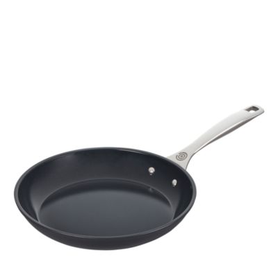 Le Creuset - Essential Nonstick Ceramic 10" Frypan