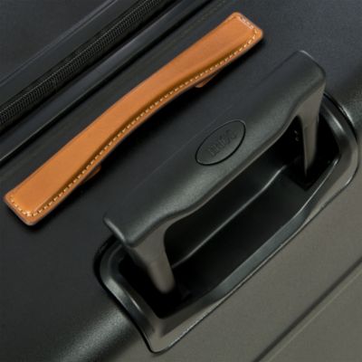 Bellagio 32&amp;quot; Spinner Suitcase