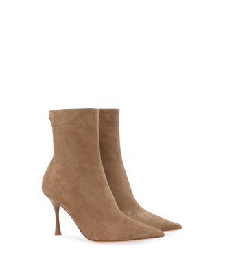 Gianvito Rossi - Women's Dunn Pointed Toe High Heel Booties