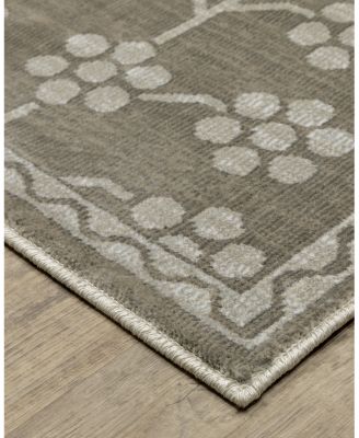 Oriental Weavers Intrigue INT01 Runner Area Rug, 2&#39;3&amp;quot; x 7&#39;6&amp;quot;